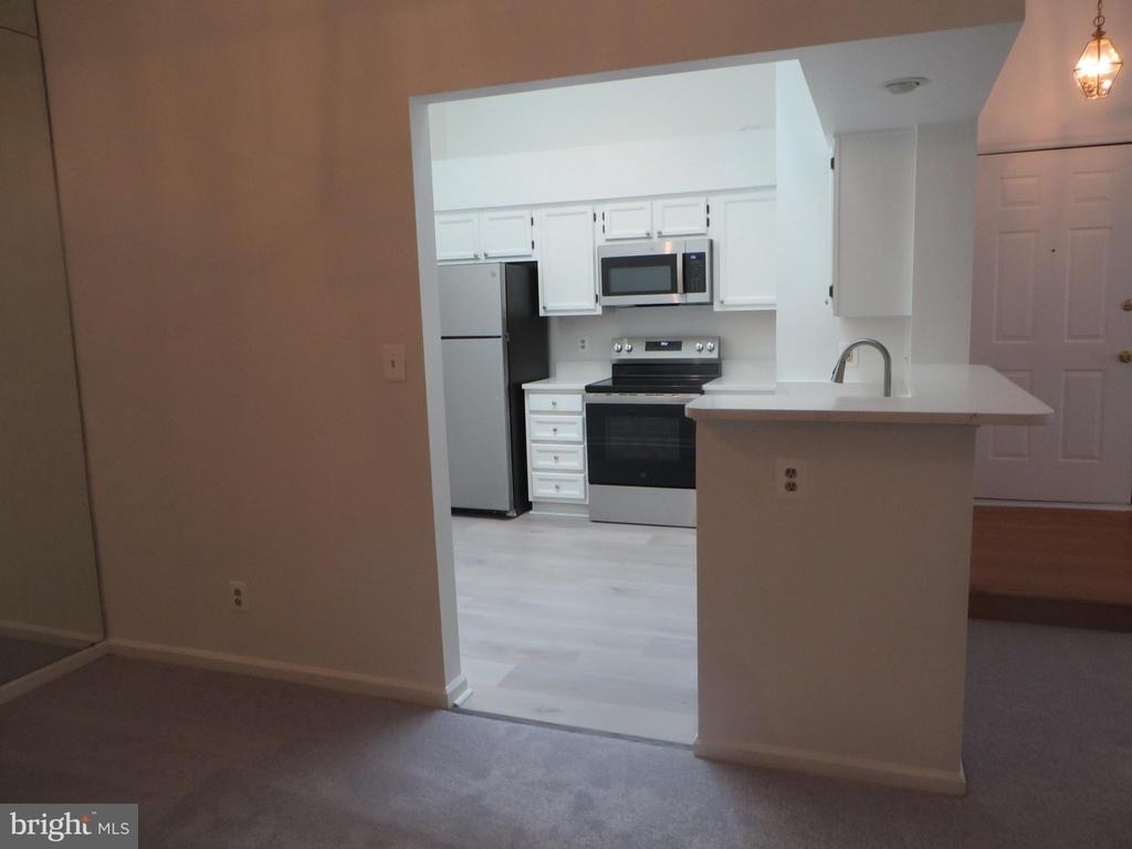 7513 Ashby Lane - Photo 10