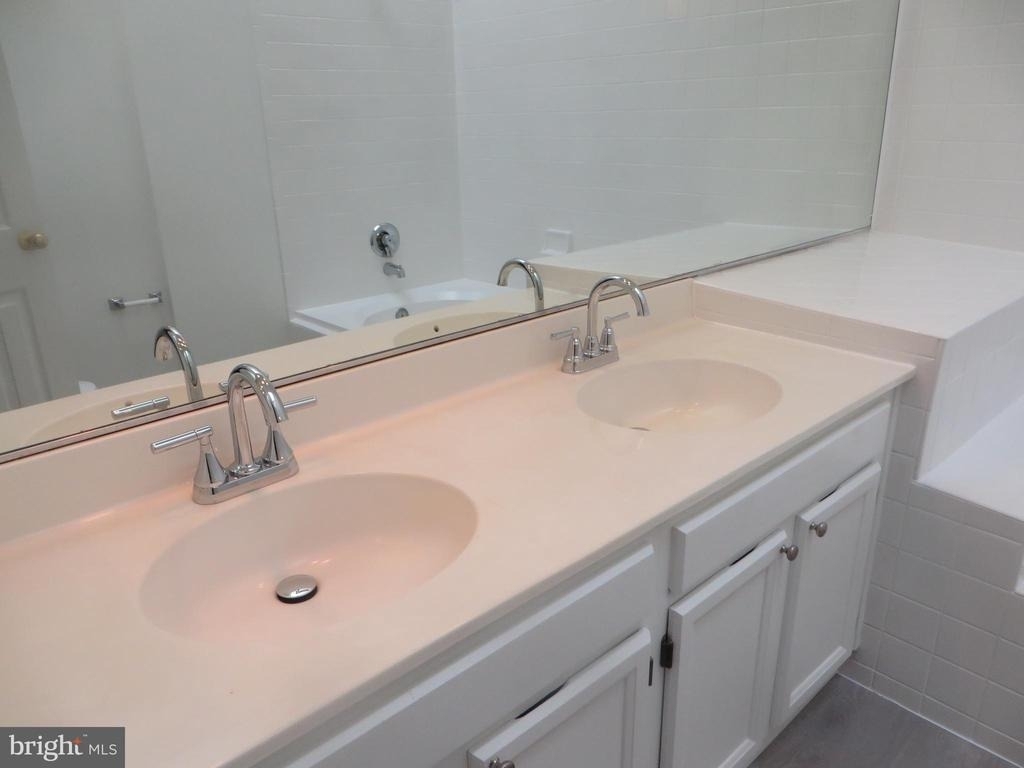 7513 Ashby Lane - Photo 20