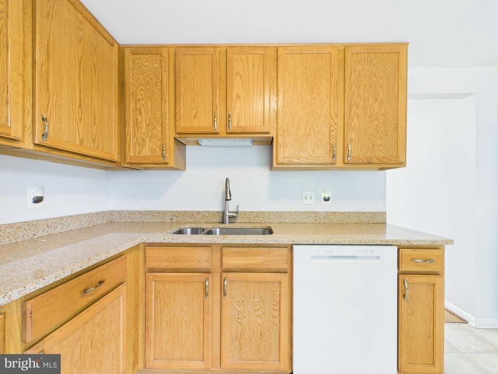 5971 Clerkenwell Court - Photo 9