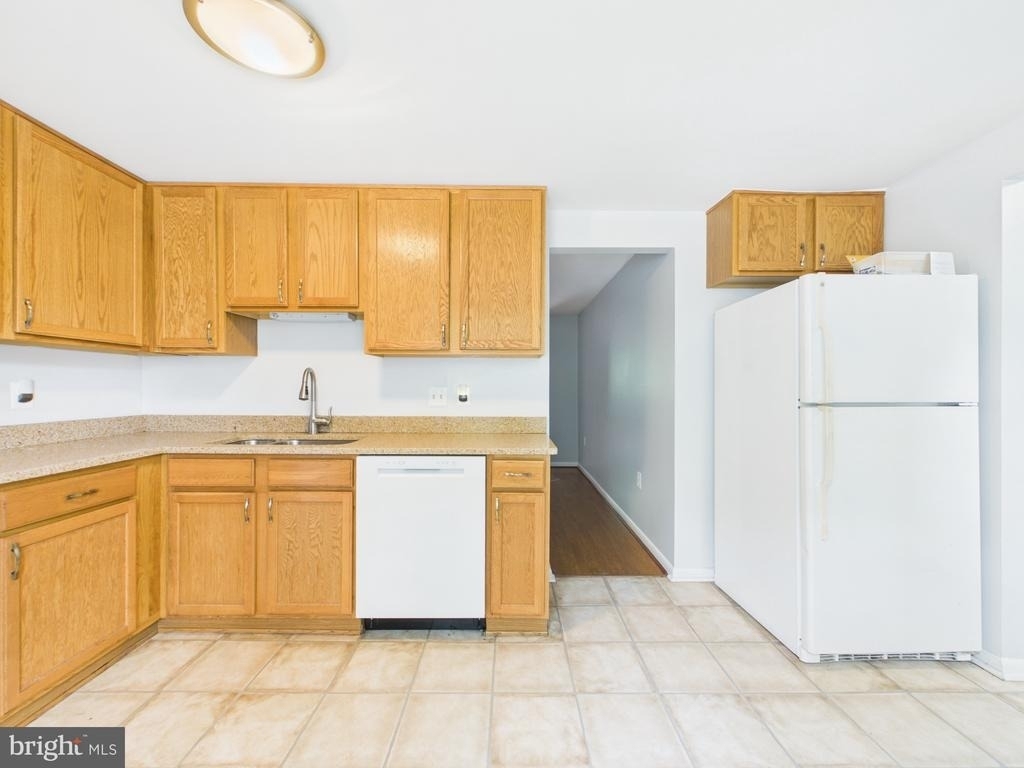 5971 Clerkenwell Court - Photo 10