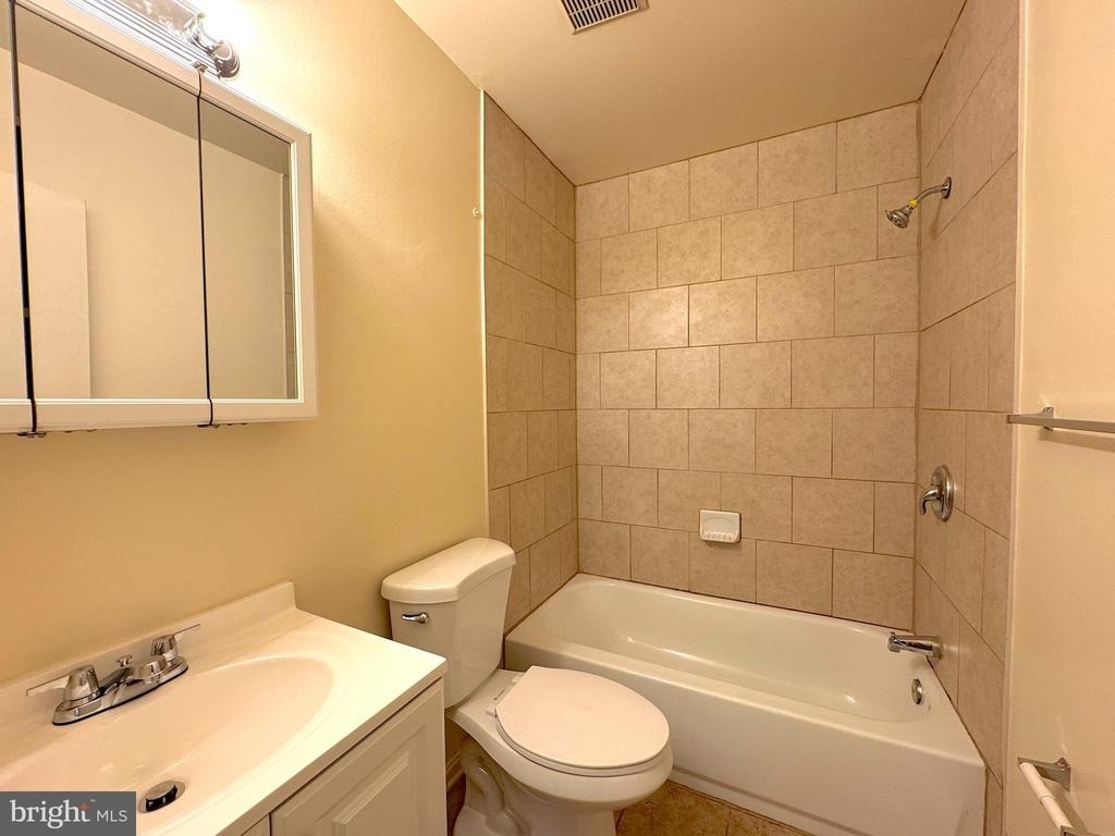 4645 Logsdon Drive - Photo 16