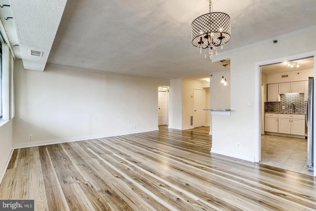 5501 Seminary Road - Photo 3
