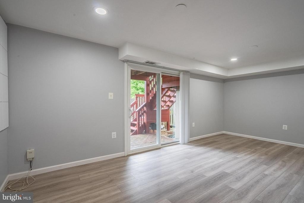 5844 Banning Place - Photo 5