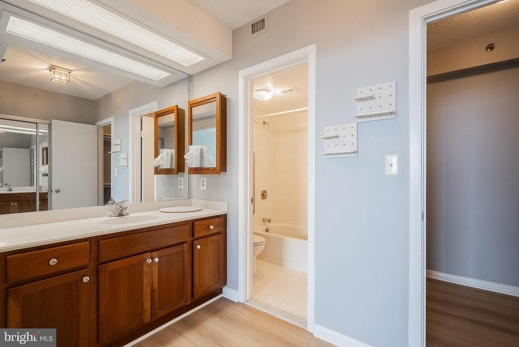 5501 Seminary Road - Photo 25