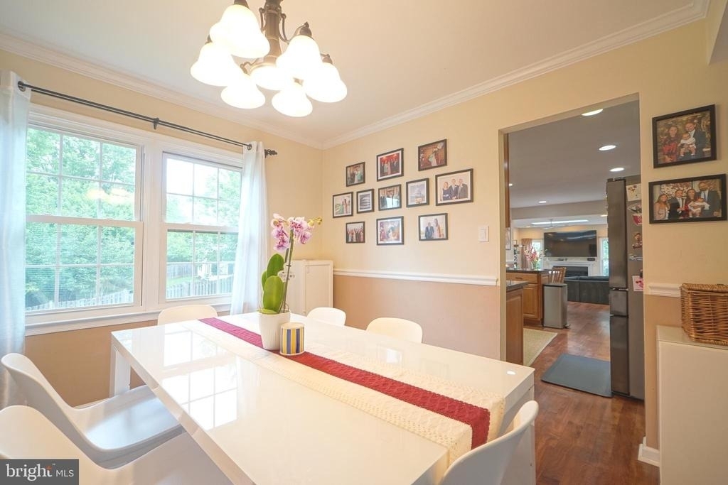 1432 Powells Tavern Place - Photo 5