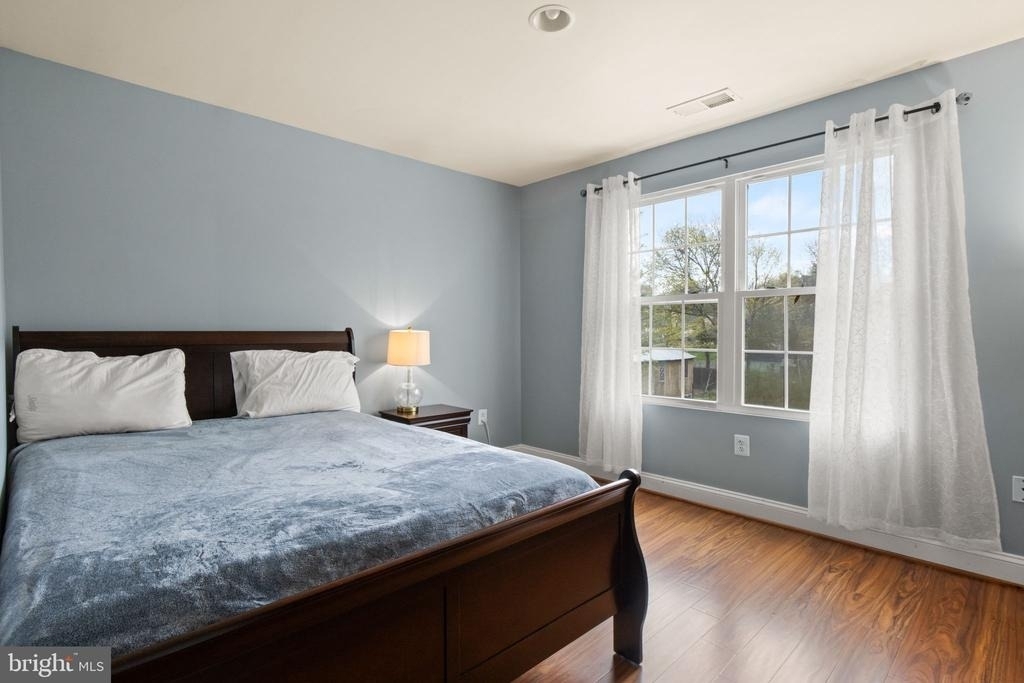3412 Clayborne Avenue - Photo 18