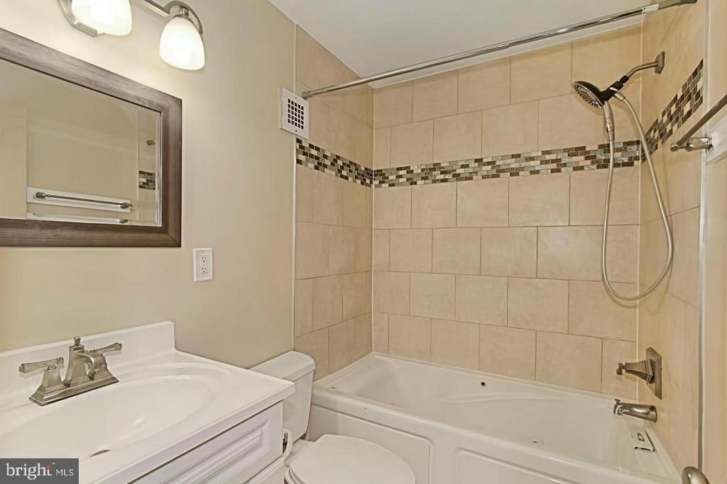 9481 Fairfax Boulevard - Photo 5