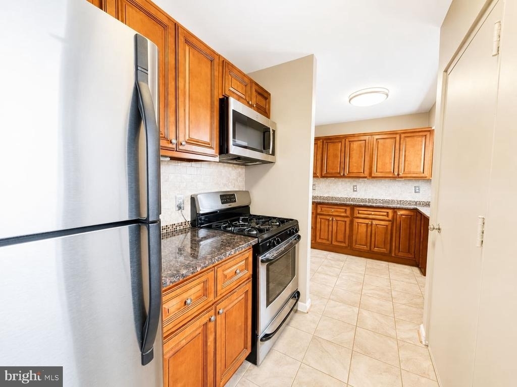 430 N Armistead Street - Photo 10