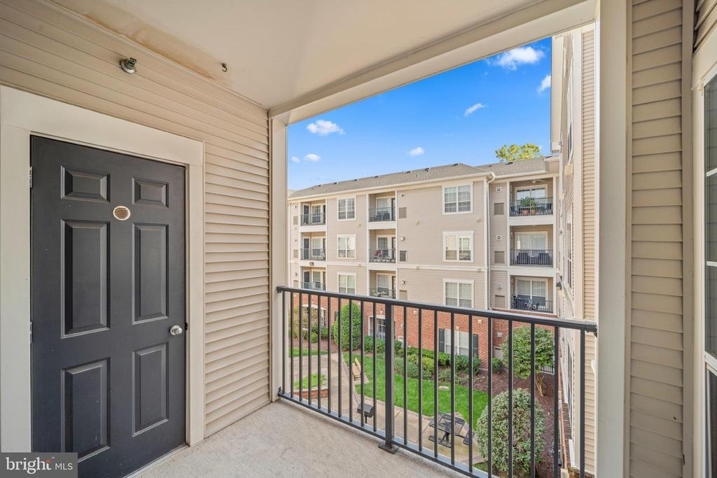 4860 Eisenhower Avenue - Photo 23