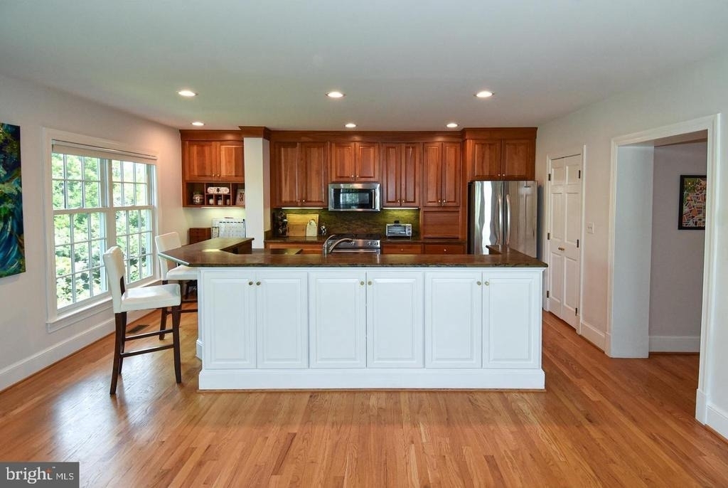 710 W View Terrace - Photo 16
