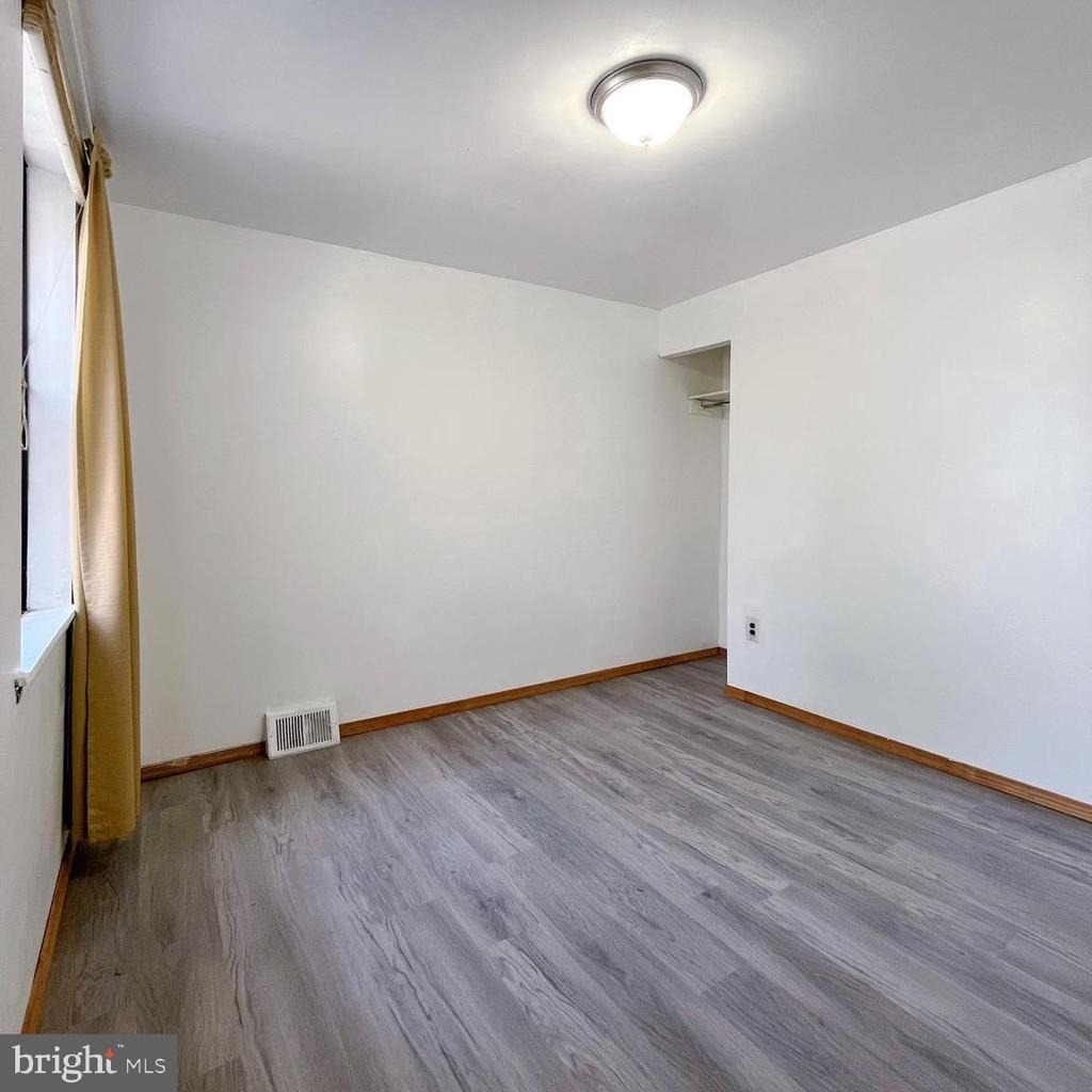1811 E Sergeant Street - Photo 11