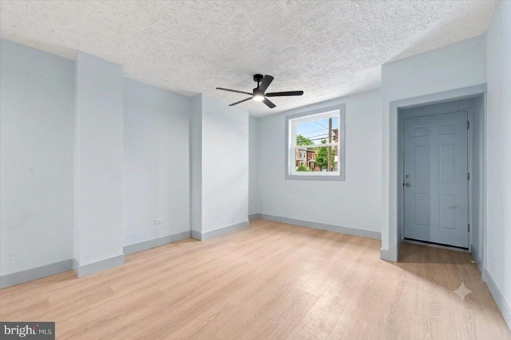 2827 Tulip Street - Photo 1