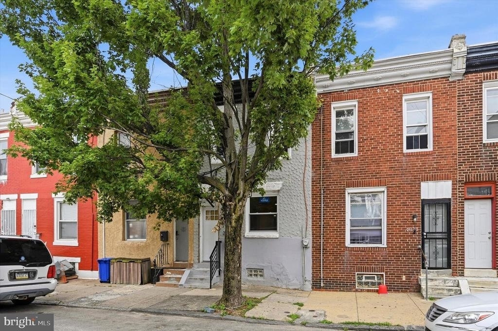 2827 Tulip Street - Photo 0