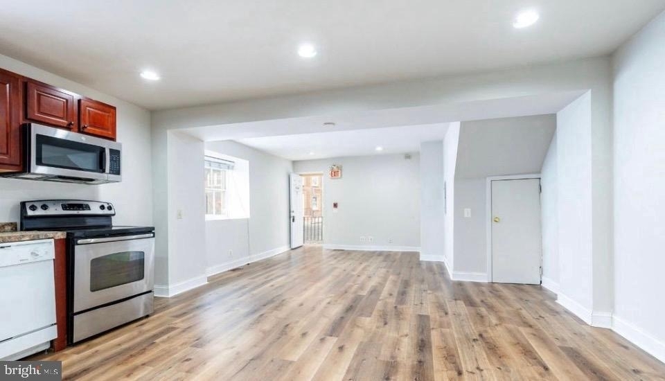 4338 Cresson Street - Photo 2