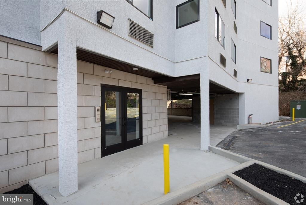 5420 Ridge Avenue - Photo 8