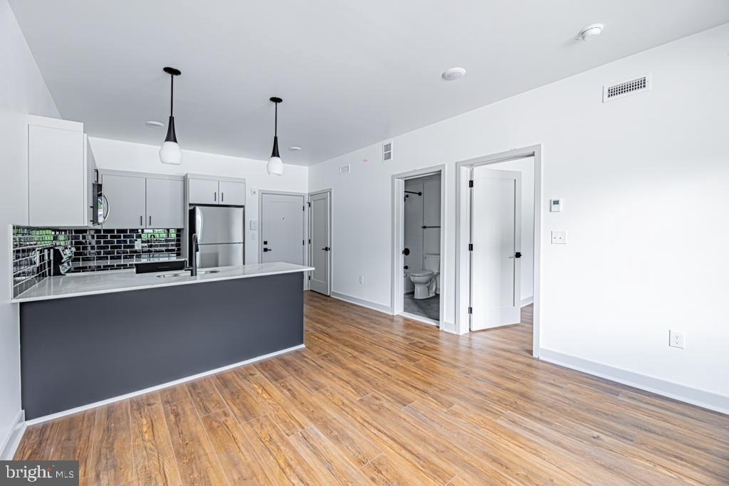 5001 Umbria Street - Photo 4
