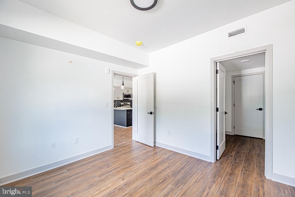 5001 Umbria Street - Photo 8