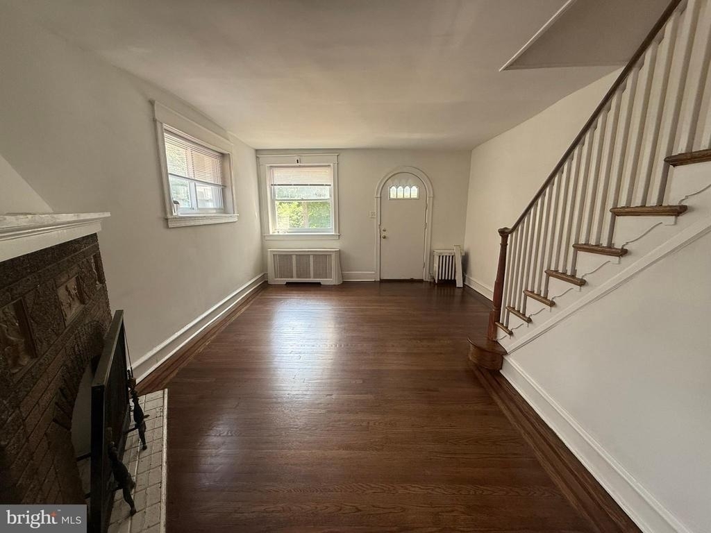 373 E Cliveden Street - Photo 7