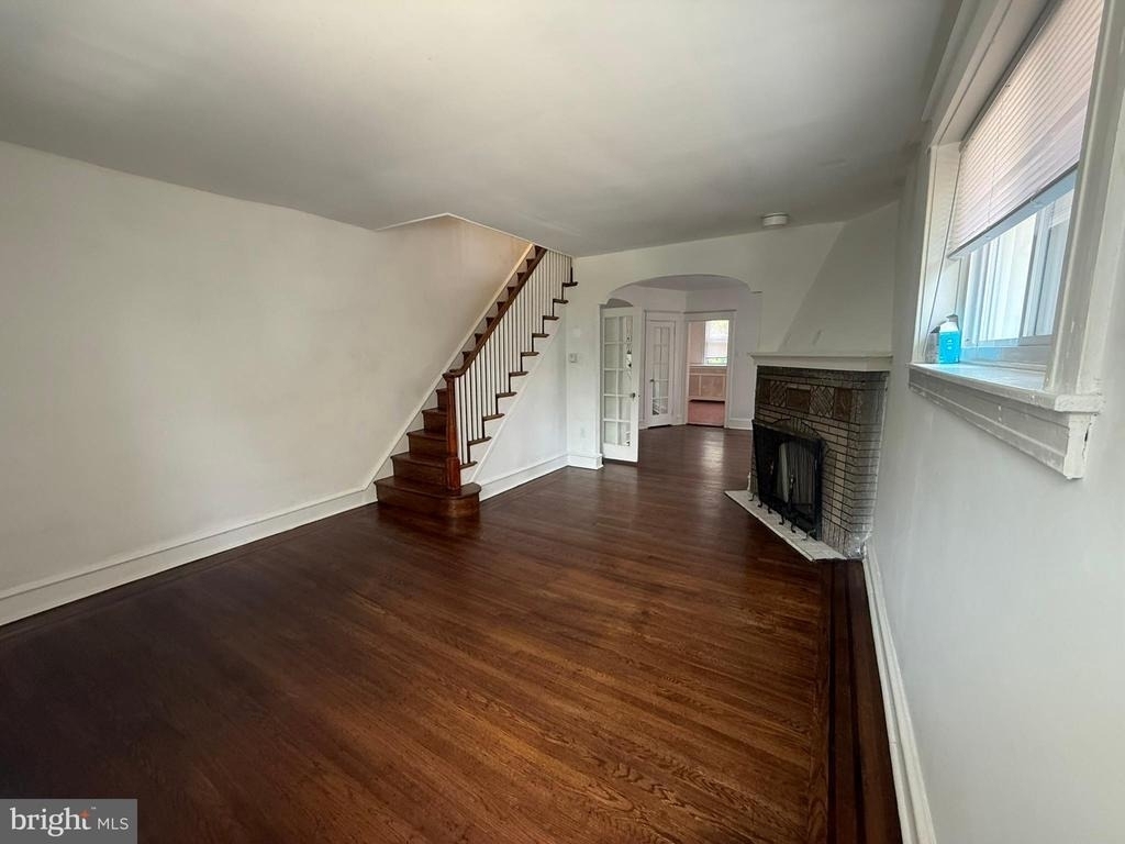 373 E Cliveden Street - Photo 6