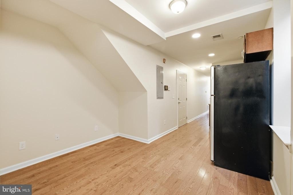 2238 N Park Avenue - Photo 4