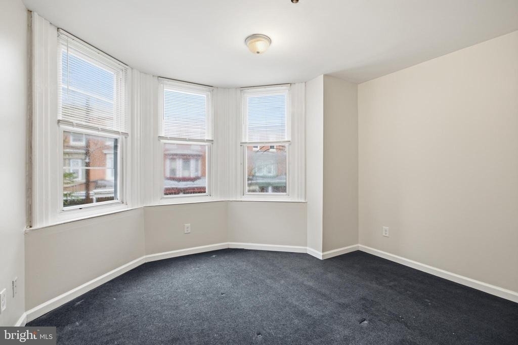 2238 N Park Avenue - Photo 12