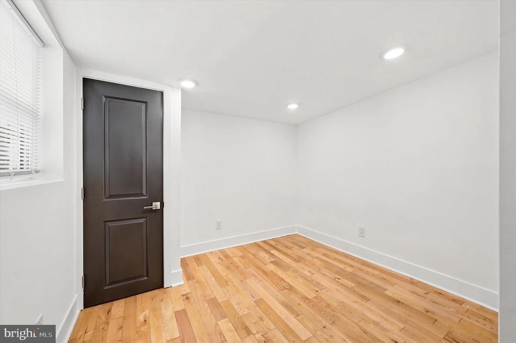 3171 Cedar Street - Photo 18