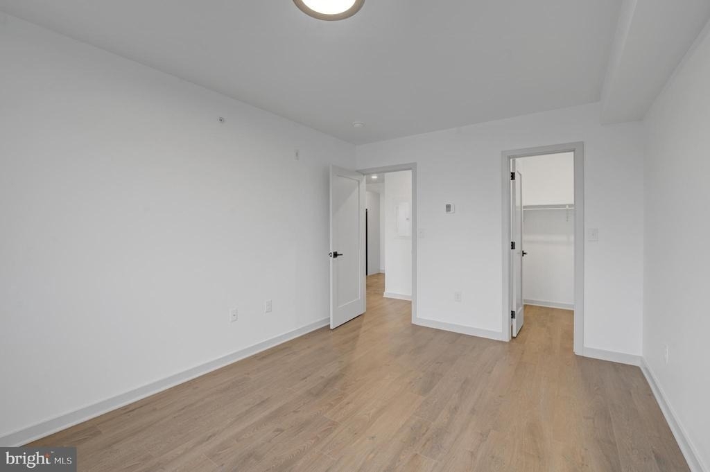 6808 Ridge Avenue - Photo 7