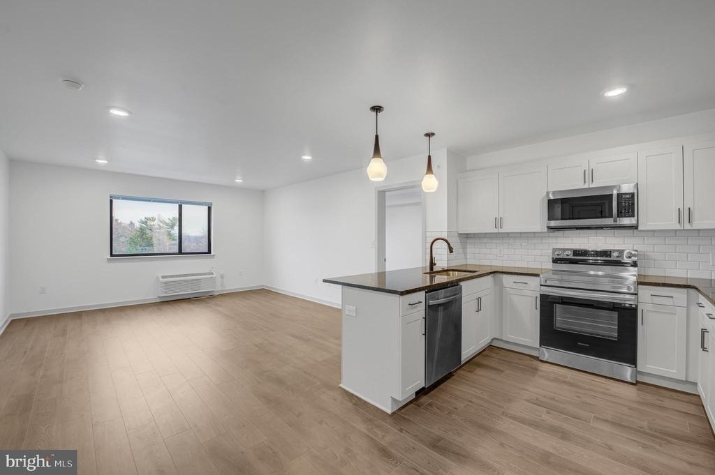 6808 Ridge Avenue - Photo 2