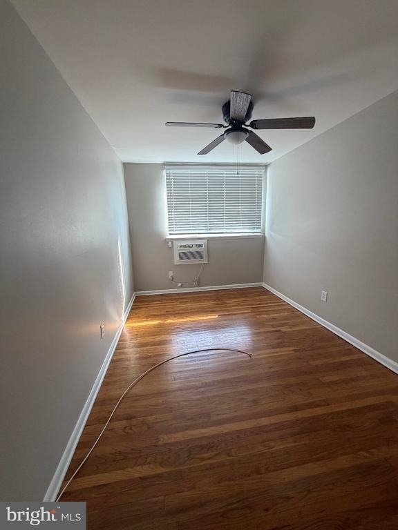 3410 Ashfield Lane - Photo 9