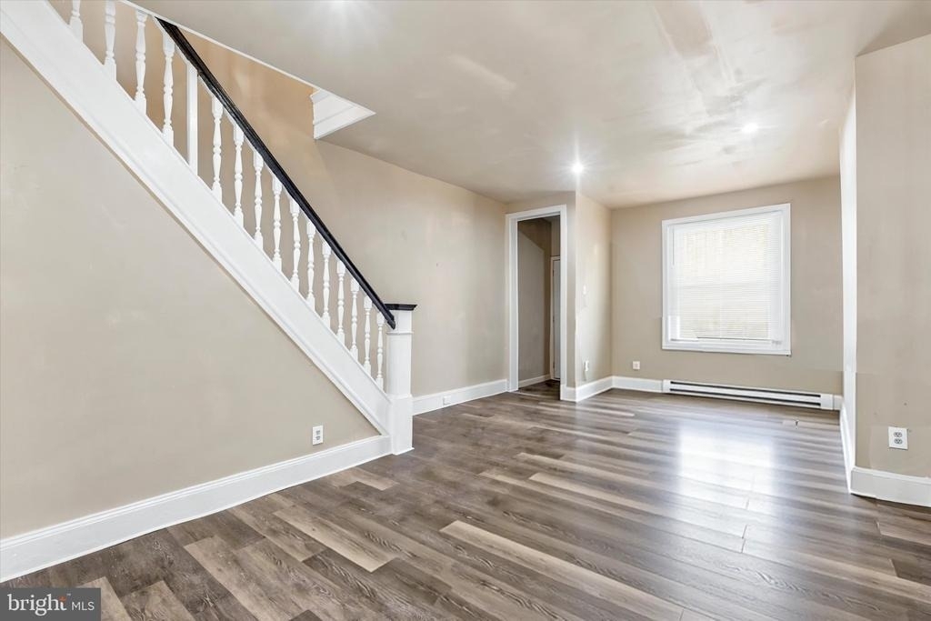 3114 Custer Street - Photo 1