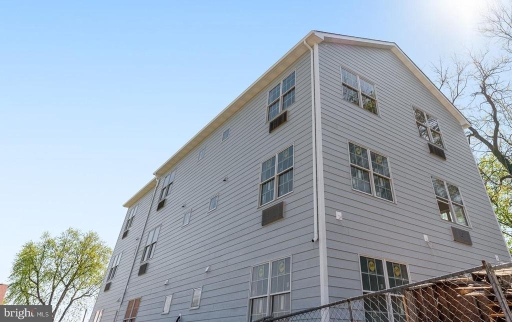 7105 Ridge Avenue - Photo 5