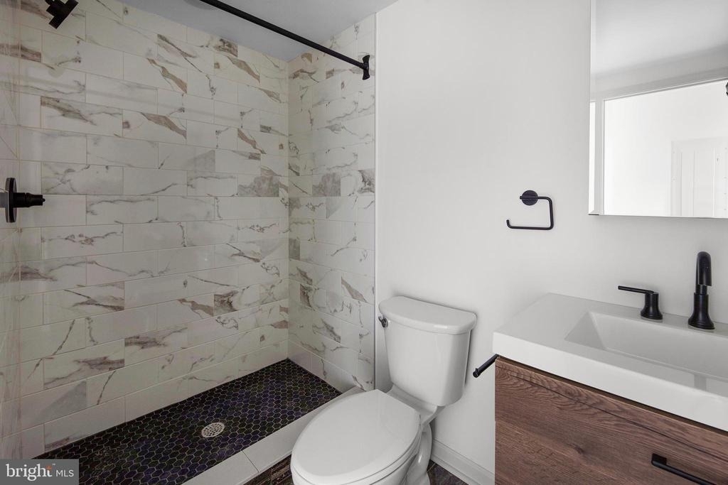 6618 Ridge Ave - Photo 2