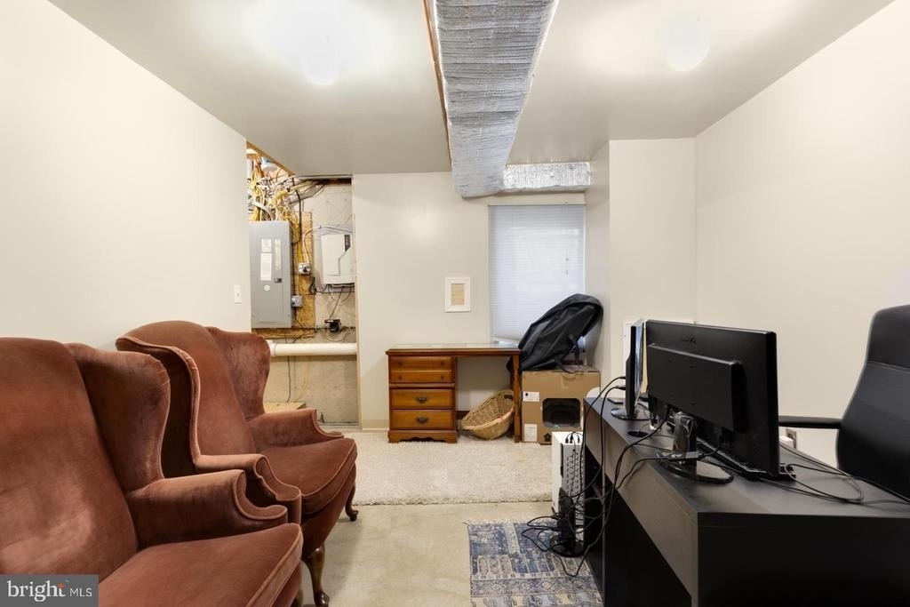 2683 Edgemont Street - Photo 29