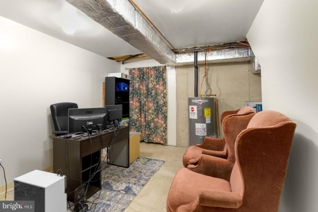 2683 Edgemont Street - Photo 27