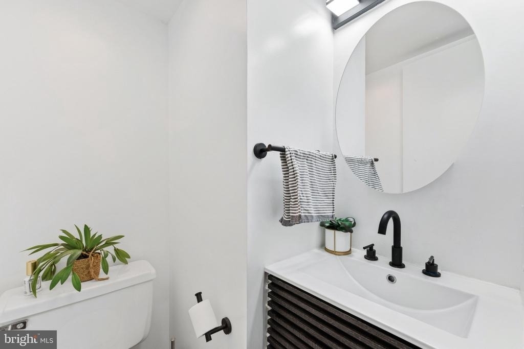 830 Lombard Street - Photo 25