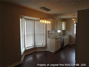 7105 Kearny Avenue - Photo 3