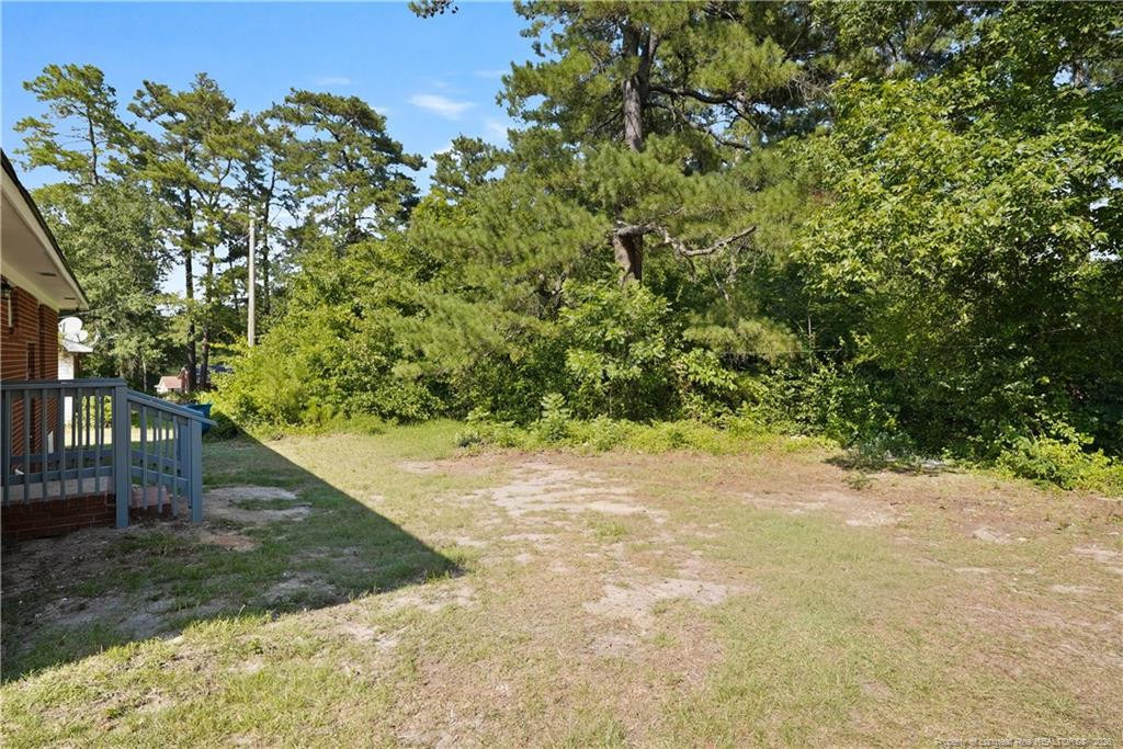 709 Shambrey Street - Photo 3