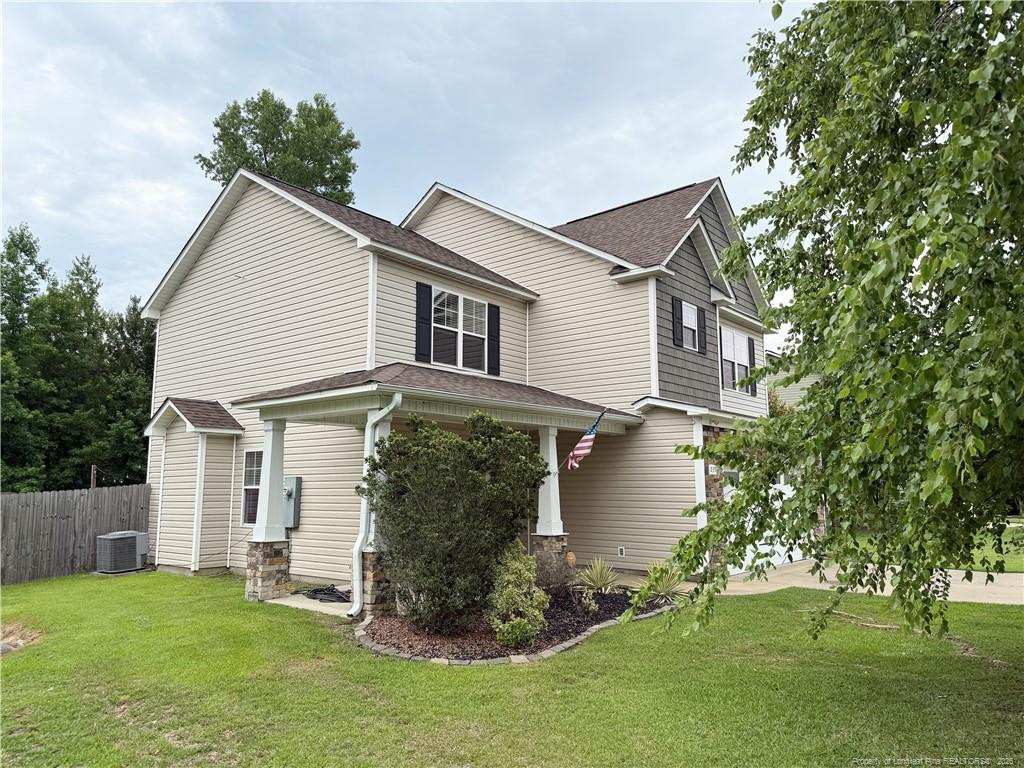 239 Boswell Street - Photo 2