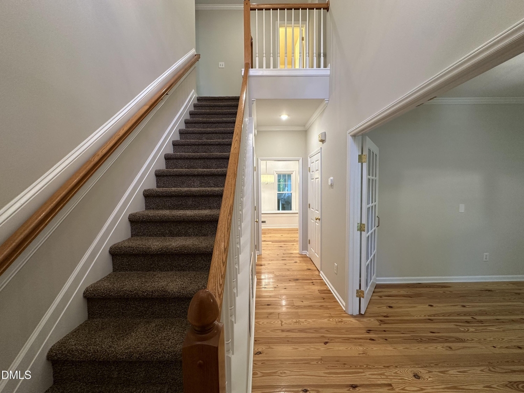 1612 Farmington Grove Drive - Photo 4