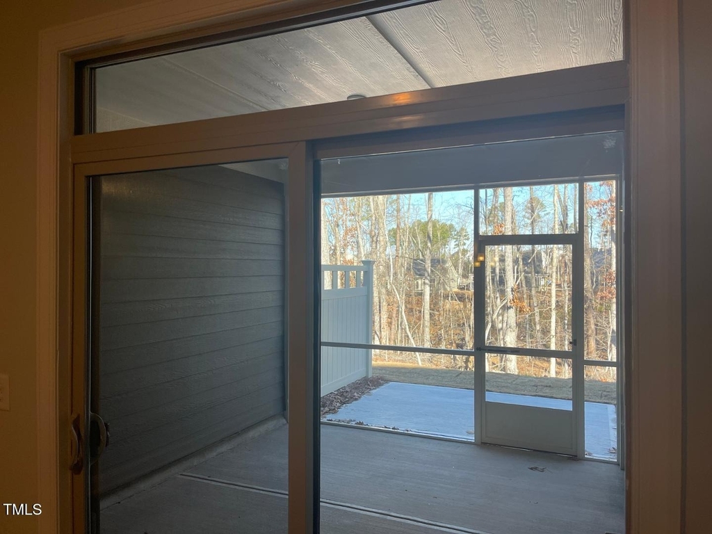 852 Money Island Place - Photo 6