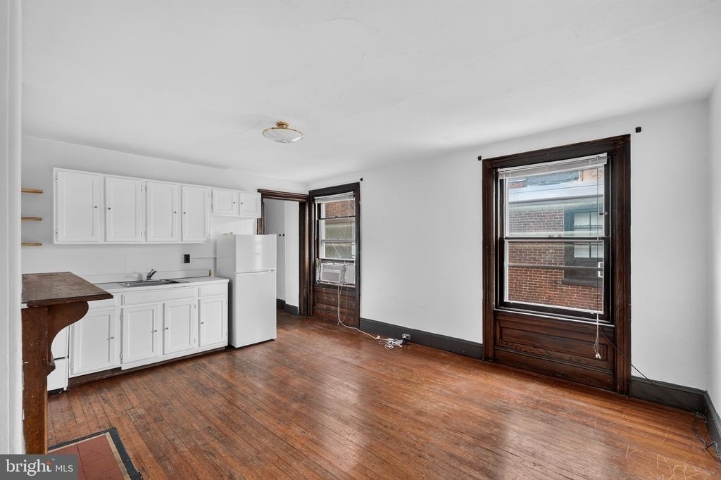 1816 Pine Street - Photo 7