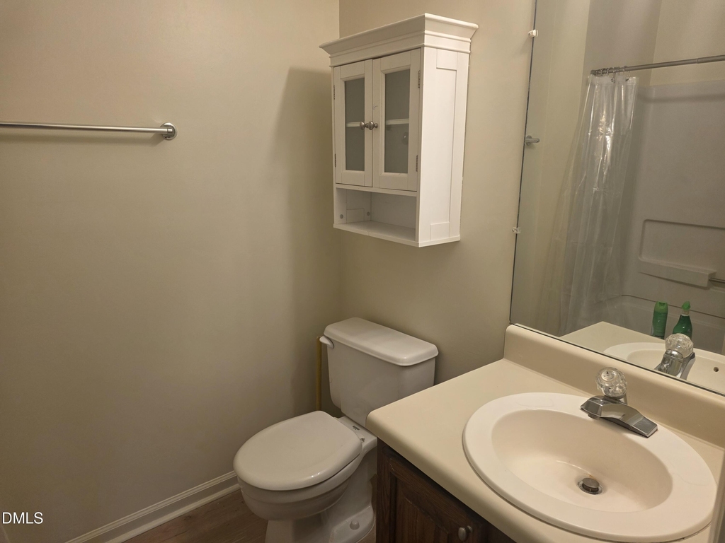 6550 Thetford Court - Photo 7