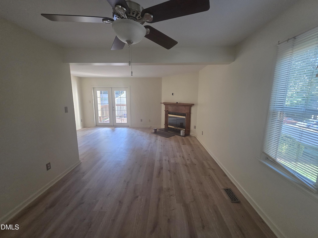 6550 Thetford Court - Photo 13