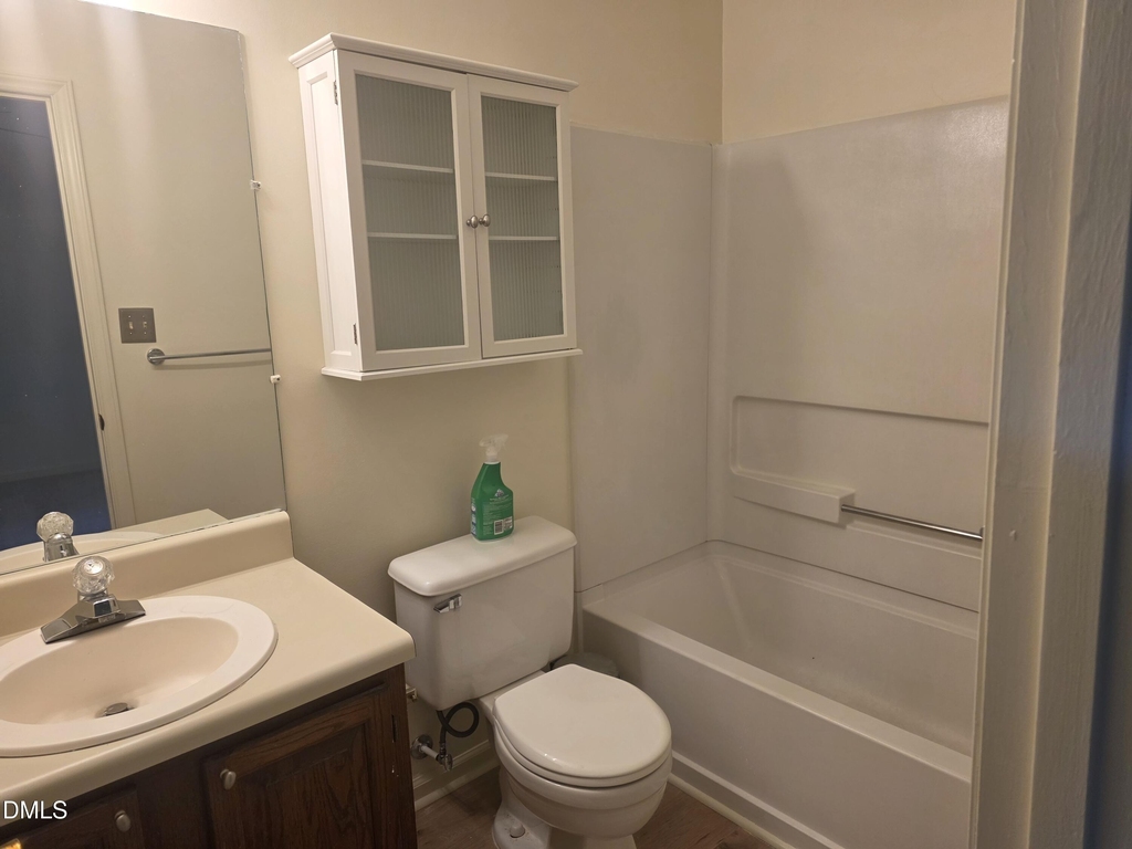 6550 Thetford Court - Photo 10