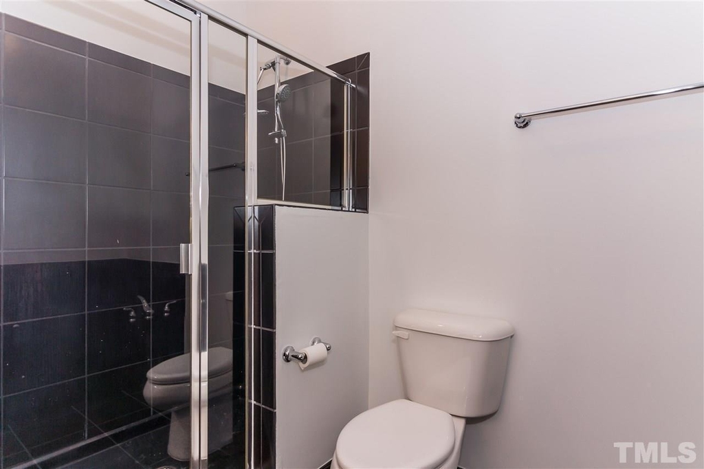 317 W Morgan Street - Photo 12