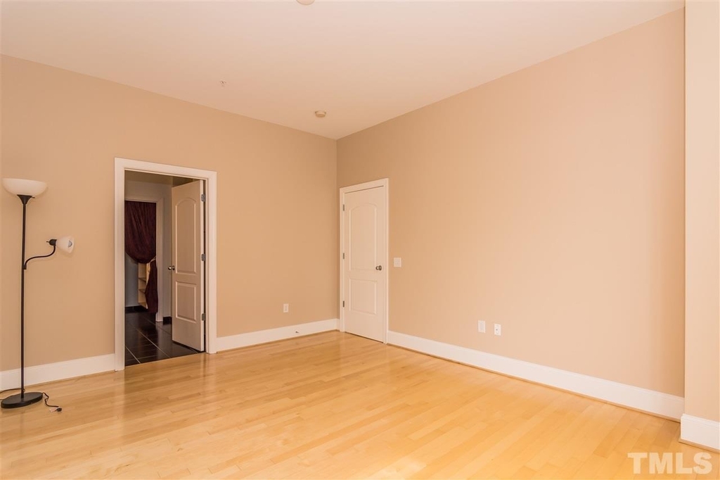 317 W Morgan Street - Photo 16