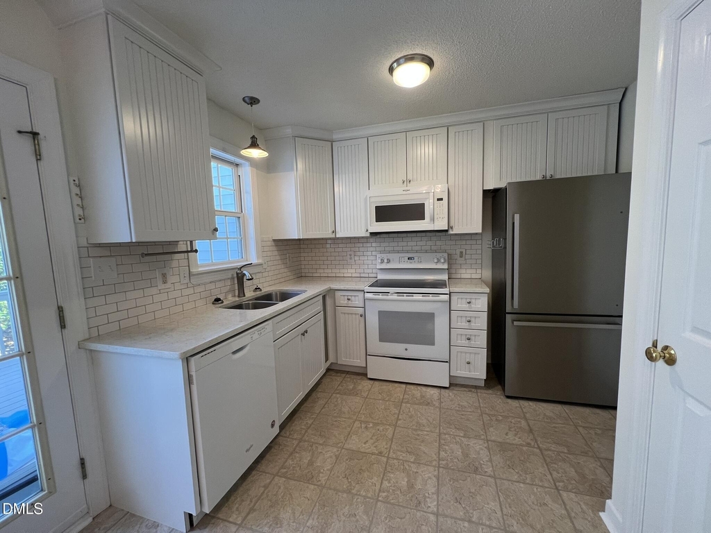 1722 Stroll Circle - Photo 1