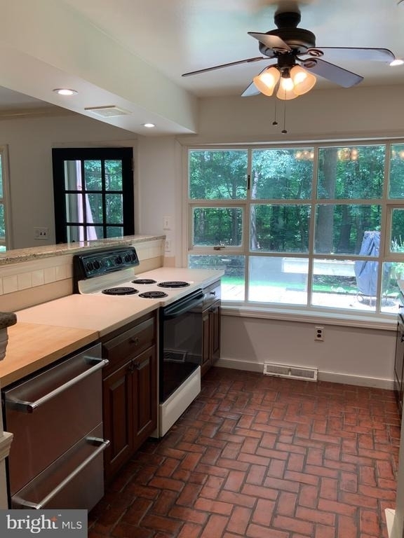 413 Fruit Farm Road - Photo 13