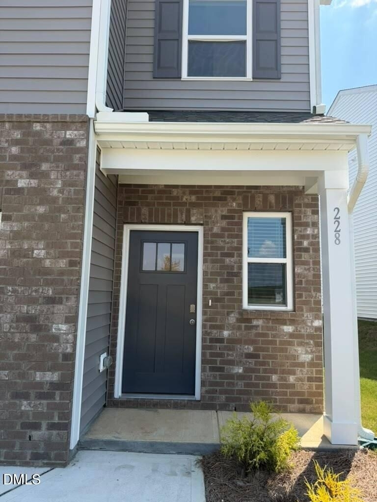 228 Chapel Street - Photo 2