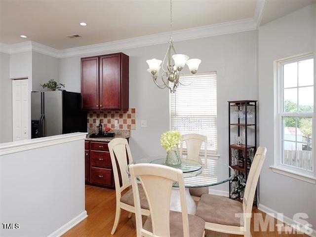 613 Hanson Road - Photo 4